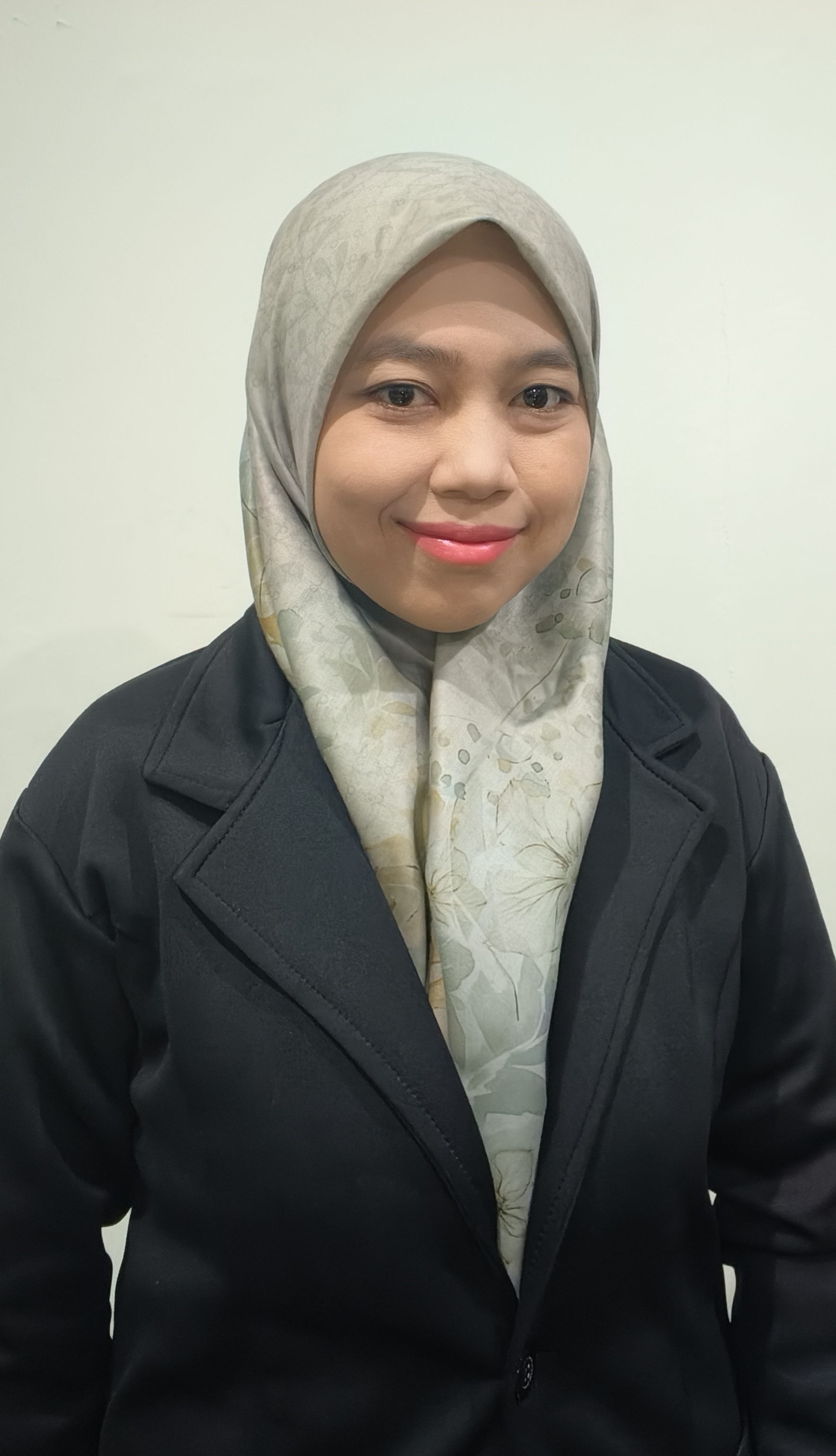 DEWI PRATIWI, M.PD., CH., CHT.